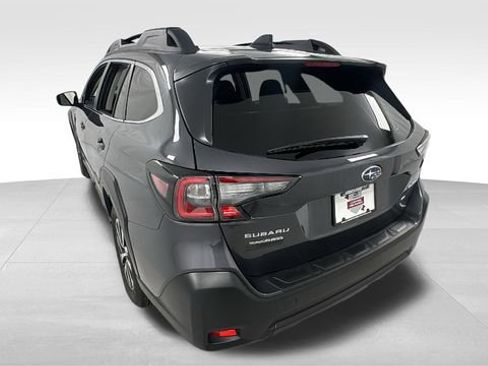 Certified 2025 Subaru Outback Premium w/ Popular Package #1A image 5