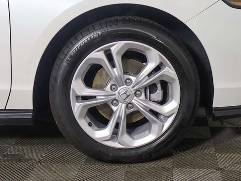 Certified 2026 Honda Accord LX image 17