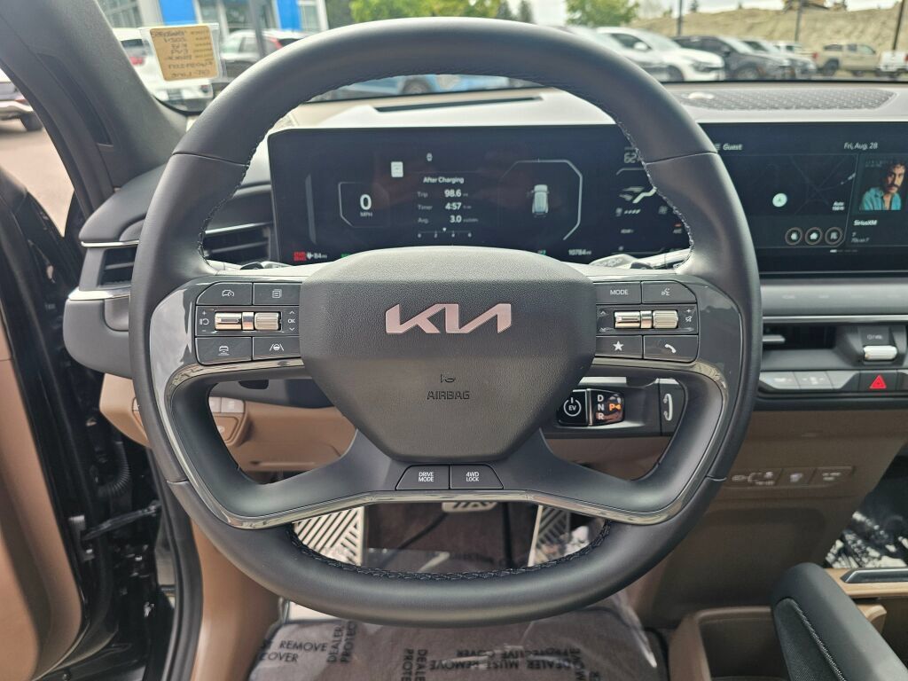 Certified 2024 Kia EV9 GT-Line AWD/4WD image 12