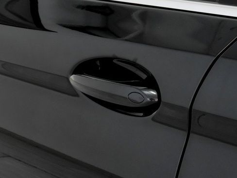 Used 2020 BMW 530i xDrive w/ Premium Package image 46