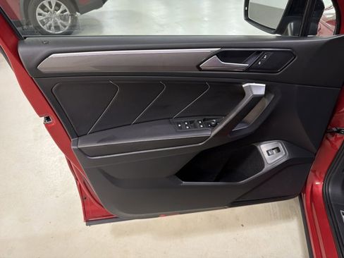 Certified 2024 Volkswagen Tiguan SE R-Line FWD image 14