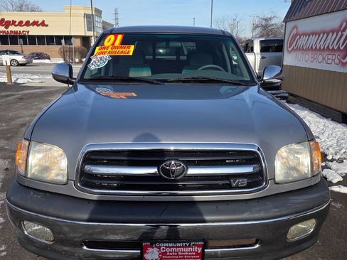 Used 2001 Toyota Tundra SR5 image 3