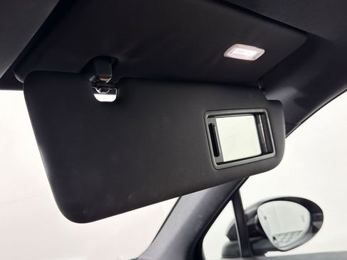 Certified 2022 Porsche Cayenne AWD/4WD image 27