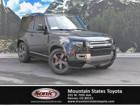 Used 2021 Land Rover Defender 90 X image 1