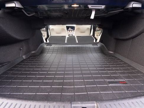 Used 2020 Mercedes-Benz E 350 Sedan image 34