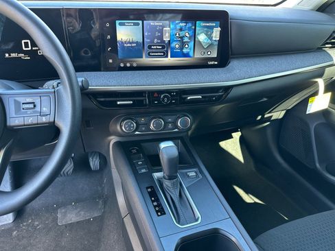 New 2026 Nissan Kicks S FWD image 28