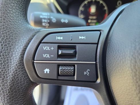 New 2026 Honda HR-V LX image 11