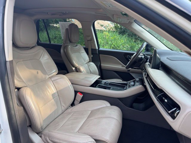 Used 2020 Lincoln Aviator Reserve w/ Equipment Group 202A AWD/4WD image 22