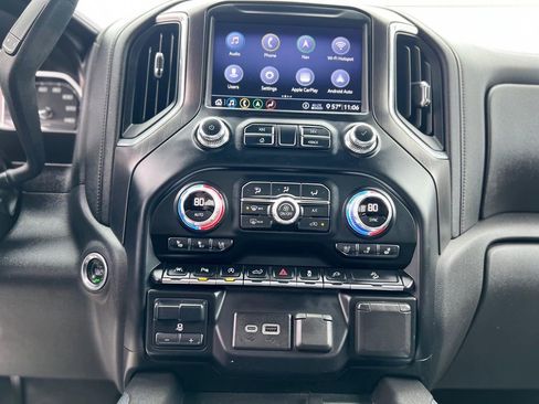 Used 2020 GMC Sierra 1500 AT4 w/ AT4 Premium Package image 12