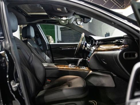Used 2019 Maserati Quattroporte S Q4 AWD/4WD image 11
