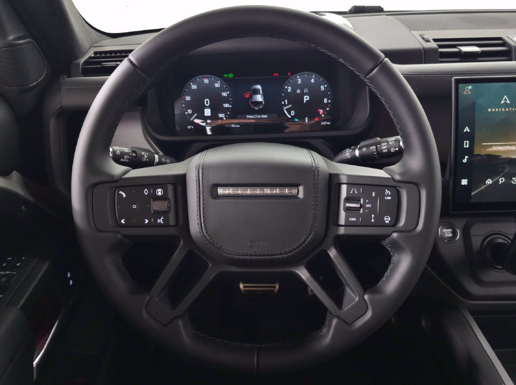 Used 2026 Land Rover Defender 110 X AWD/4WD image 17