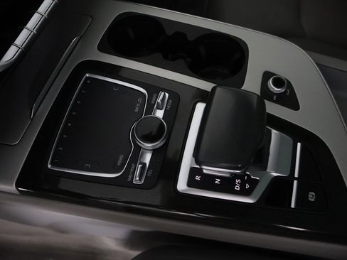 Used 2019 Audi Q7 2.0T Premium Plus w/ Premium Plus Package image 57