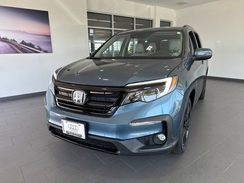 Used 2021 Honda Pilot Special Edition image 3