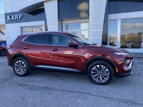 Used 2024 Buick Envision Preferred image 4