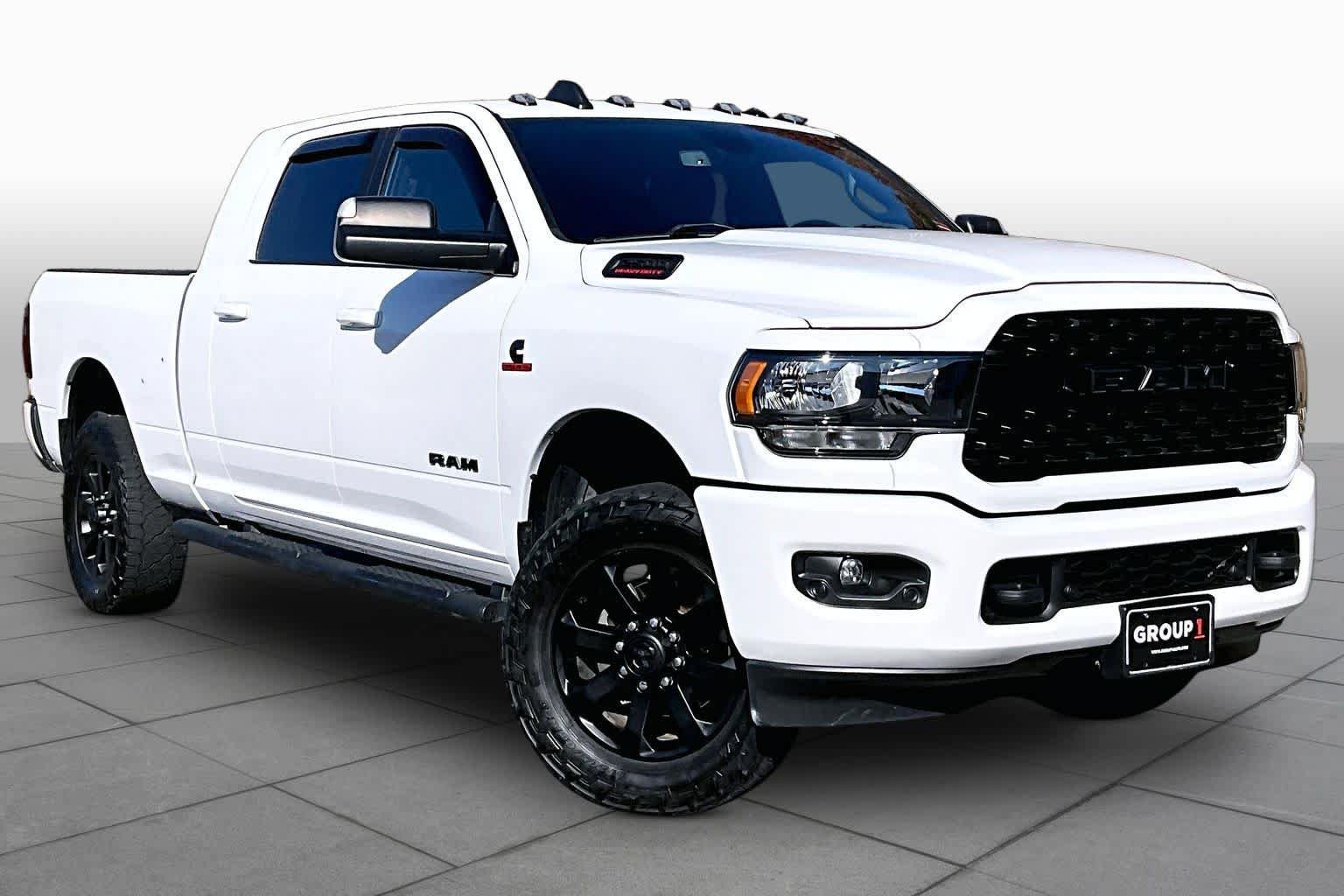 Used 2022 RAM 2500 Big Horn w/ Level C Equiment Group AWD/4WD image 2