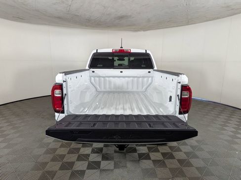 New 2026 GMC Canyon AT4 image 9