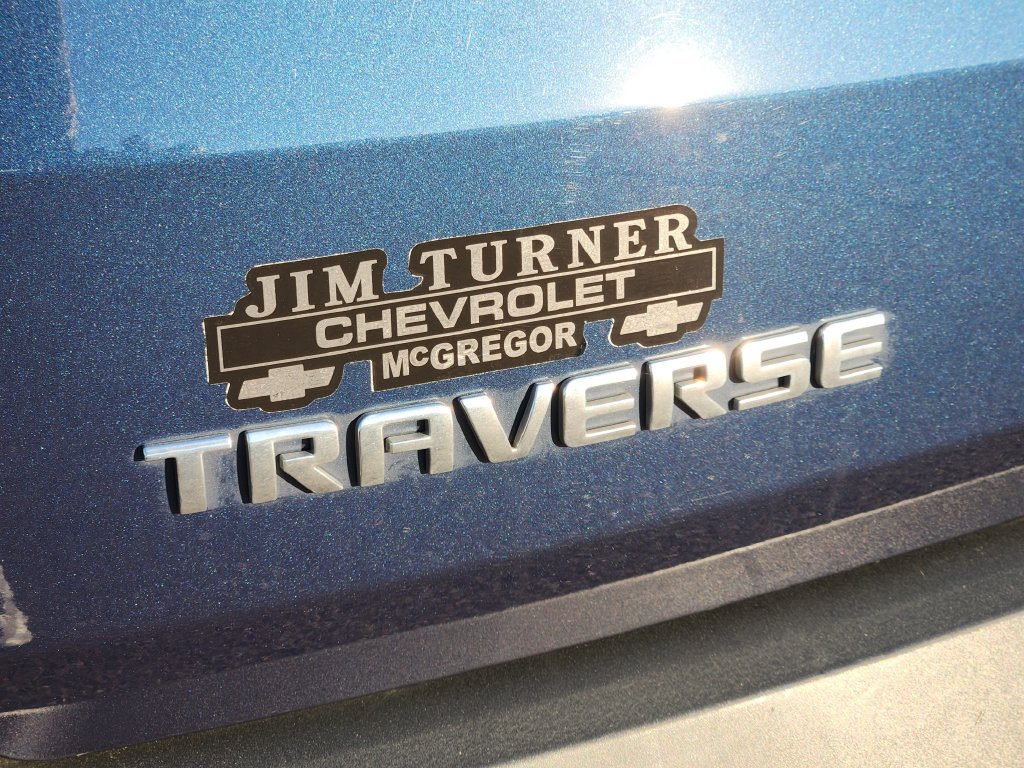 Used 2022 Chevrolet Traverse LT FWD image 12