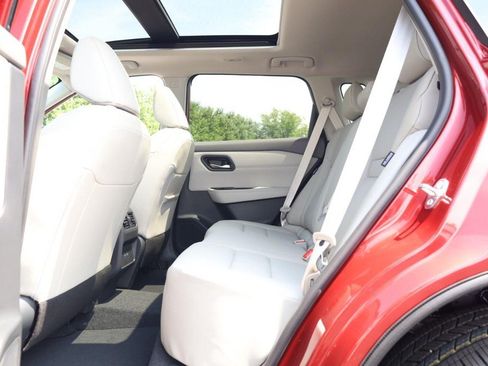 New 2026 Nissan Rogue Dark Armor AWD/4WD image 18