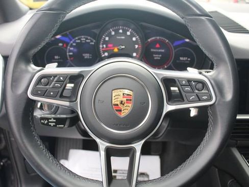 Certified 2023 Porsche Cayenne image 19