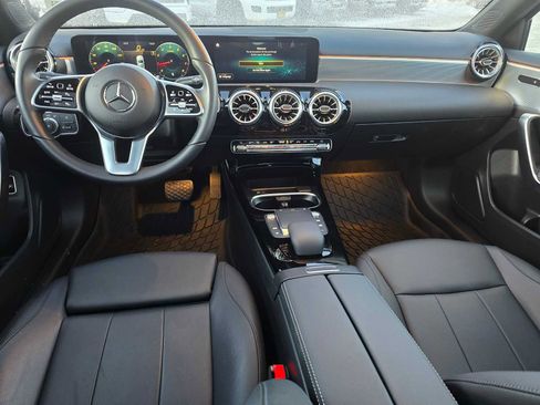 Used 2022 Mercedes-Benz A 220 4MATIC image 18