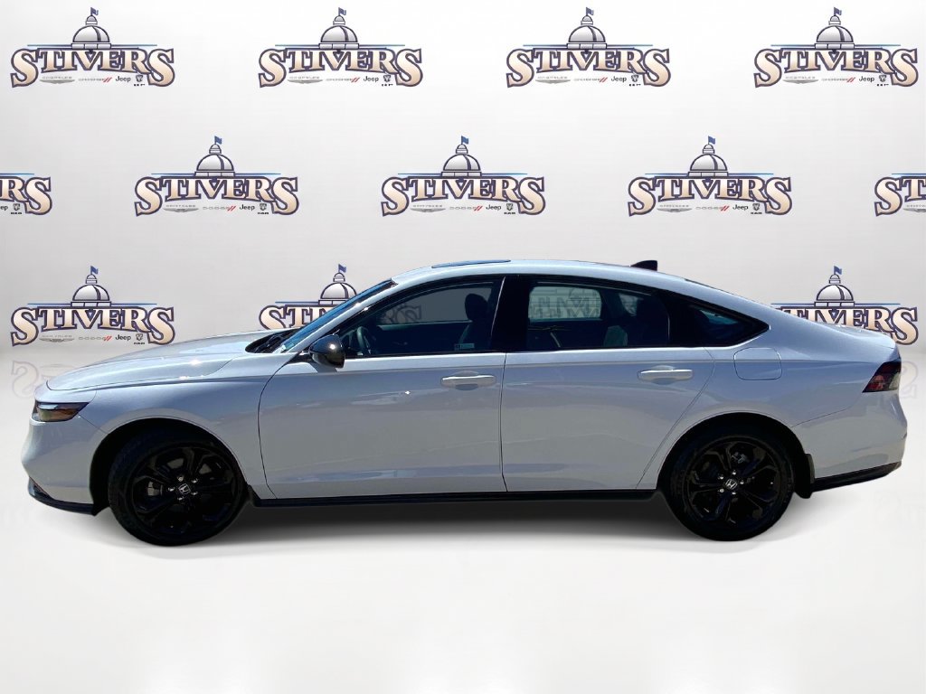Used 2025 Honda Accord SE image 5