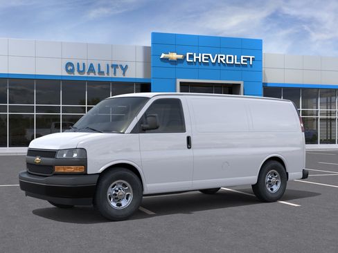 New 2026 Chevrolet Express 2500 w/ Driver Convenience Package RWD image 30