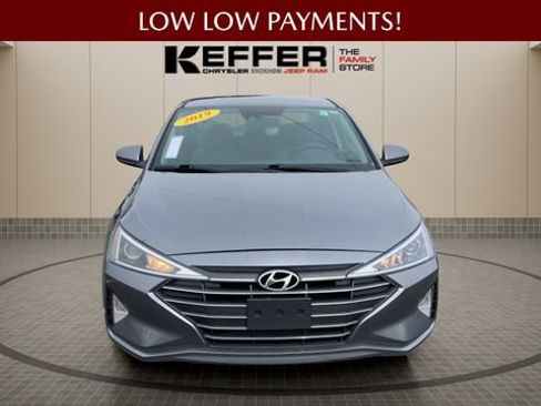 Used 2019 Hyundai Elantra SEL image 8