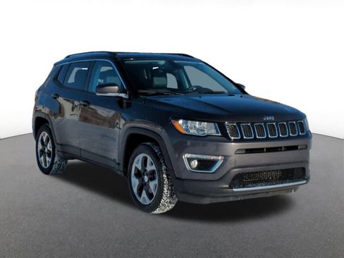 Used 2018 Jeep Compass Limited image 5