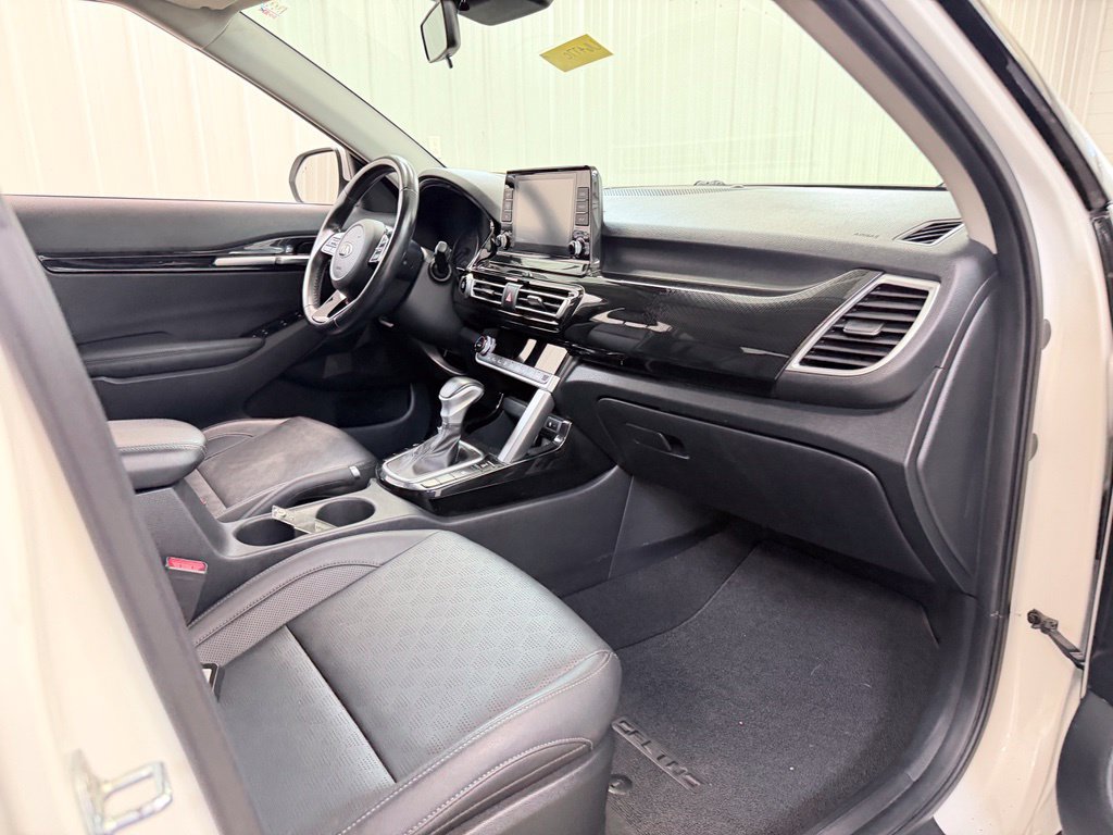 Used 2021 Kia Seltos EX AWD/4WD image 37
