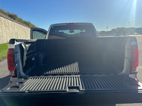 Used 2011 GMC Sierra 1500 SL image 32