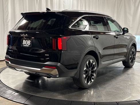 New 2026 Kia Sorento EX AWD/4WD image 8