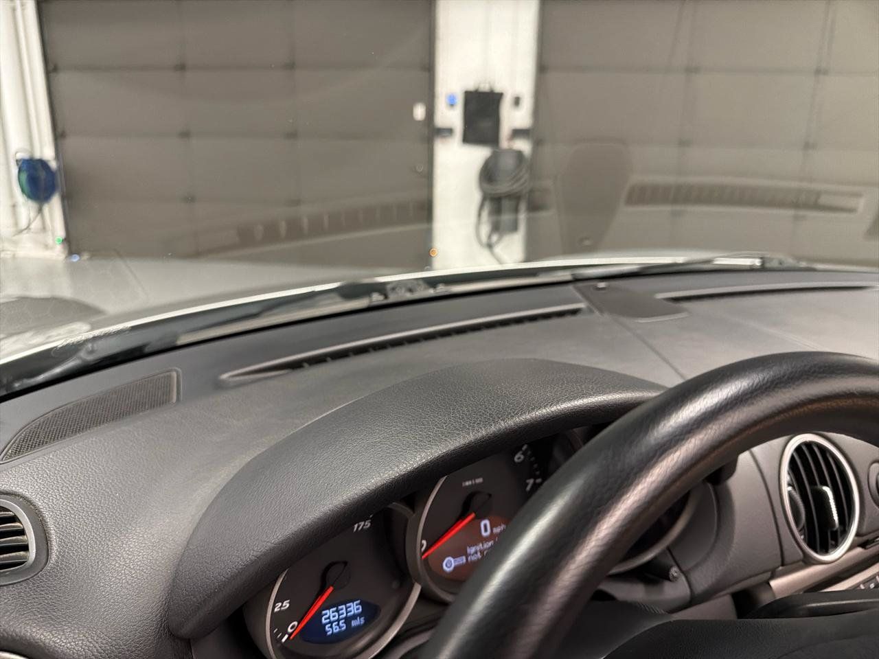 Used 2005 Porsche Boxster RWD image 19