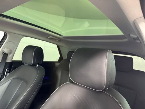 Used 2023 Hyundai Ioniq 5 Limited image 13