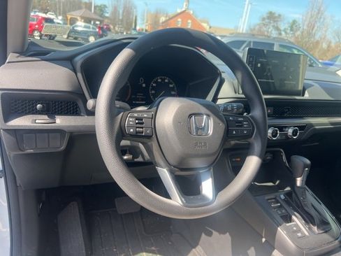 Used 2026 Honda CR-V LX image 15