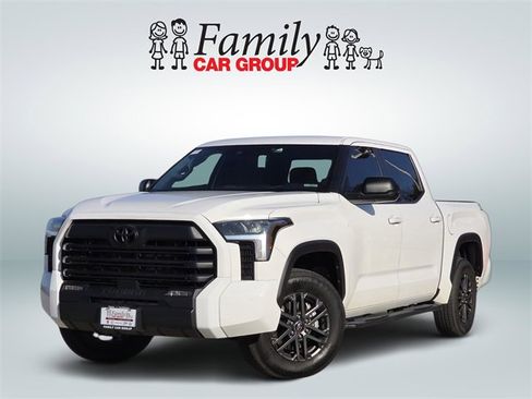 Used 2025 Toyota Tundra SR5 image 1