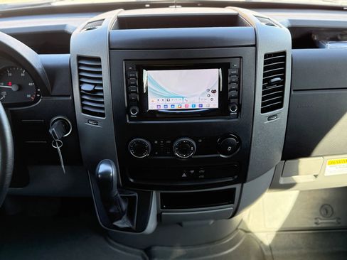 Used 2011 Mercedes-Benz Sprinter 2500 w/ Premium Pkg image 15