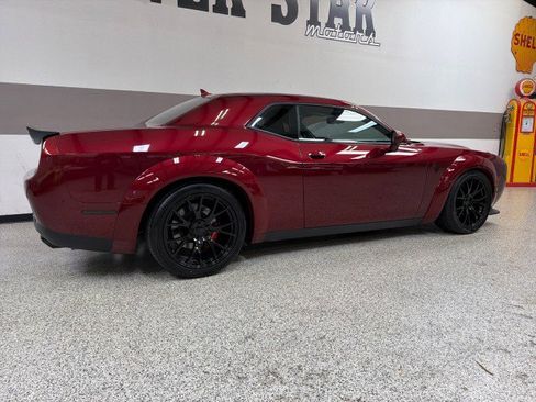 Used 2018 Dodge Challenger SRT Hellcat image 41