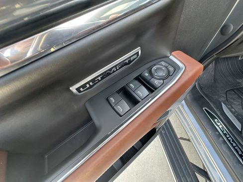 Used 2023 GMC Sierra 1500 Denali Ultimate image 24
