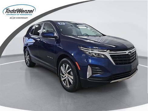 Certified 2023 Chevrolet Equinox LT image 1