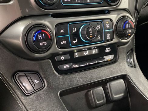 Used 2015 Chevrolet Tahoe LT AWD/4WD image 20