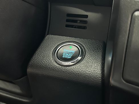 Used 2021 Ford Expedition Max Limited AWD/4WD image 12