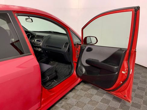 Used 2007 Honda Fit Sport image 25