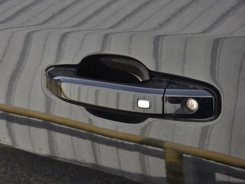 Used 2024 Chevrolet Silverado 1500 RST w/ Convenience Package II image 7