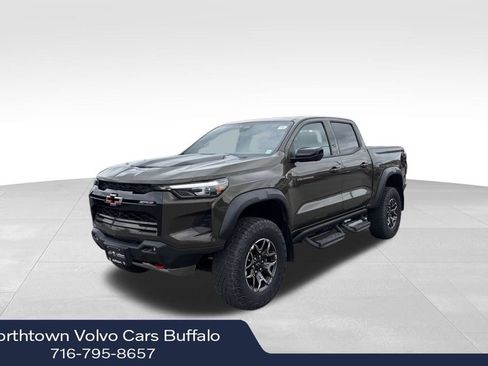 Used 2024 Chevrolet Colorado ZR2 w/ ZR2 Convenience Package III AWD/4WD image 1