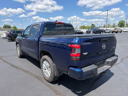 Used 2022 Nissan Frontier SV AWD/4WD image 5