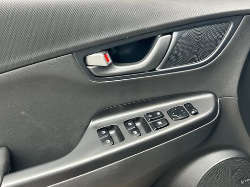 Used 2019 Hyundai Kona Ultimate image 12