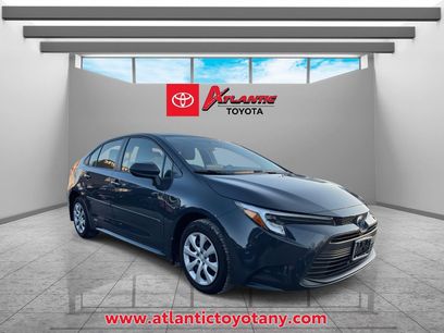 Used 2025 Toyota Corolla LE