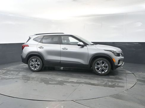 Certified 2024 Kia Seltos S FWD image 7