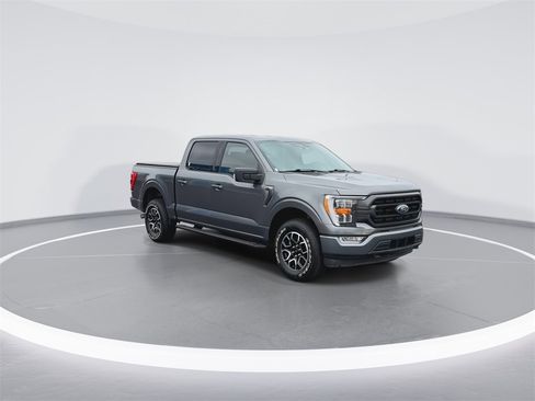 Used 2022 Ford F150 XLT w/ Equipment Group 302A High image 2