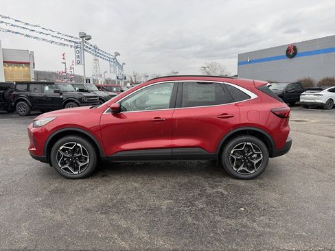 New 2026 Ford Escape Platinum w/ Premium Technology Package image 4